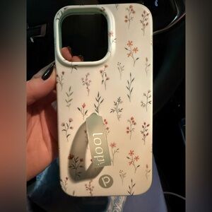 Loopy wildflowers case